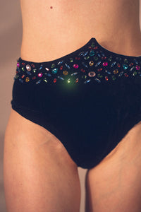 Nina Teaz - Lingerie inspiration cabaret - Conçu et fabriqué en France en petites quantités - Révélez votre féminité