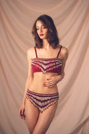 Nina Teaz - Lingerie inspiration cabaret - Conçu et fabriqué en France en petites quantités - Révélez votre féminité